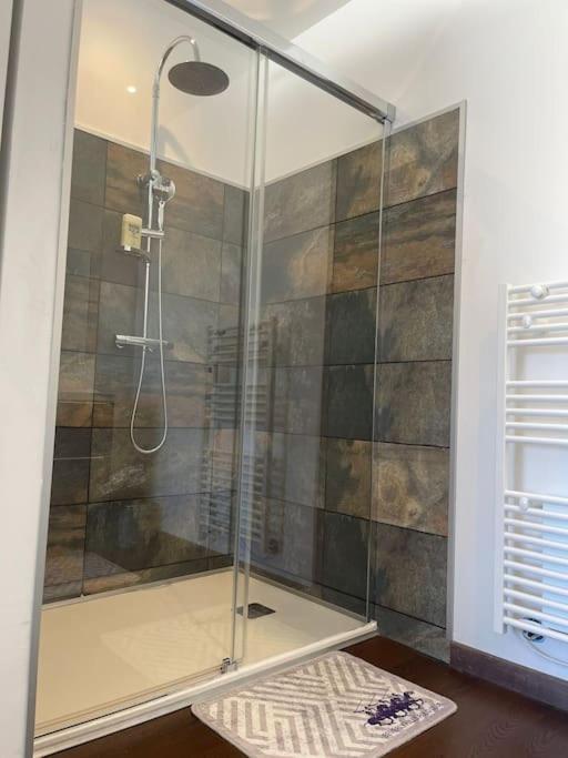 Brand New Villa With Fully Intergrated Air Conditioning & Private Pool, Overlooking Forest Sardan Exterior photo