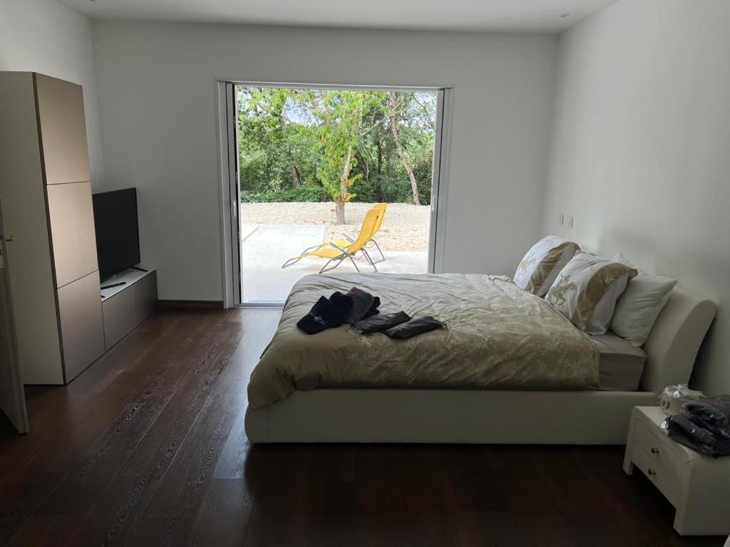 Brand New Villa With Fully Intergrated Air Conditioning & Private Pool, Overlooking Forest Sardan Exterior photo